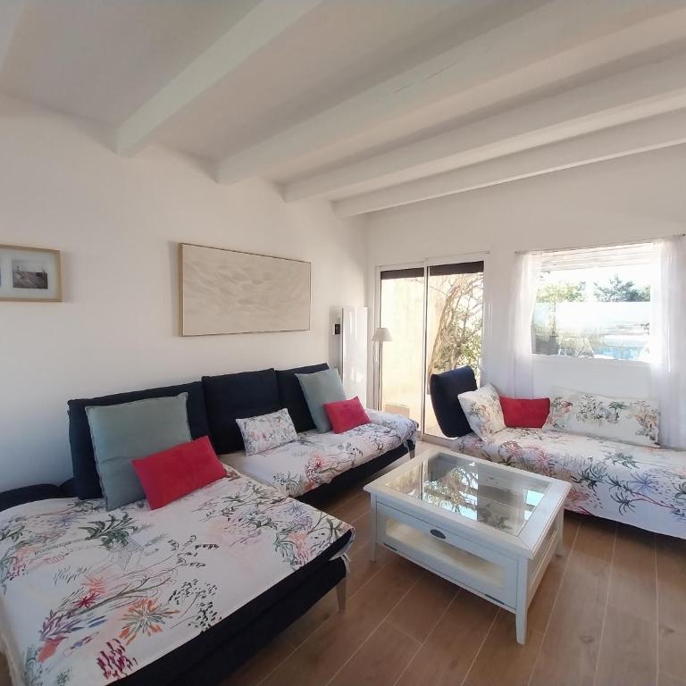 Villa T6, 10 couchages, front de mer, piscine, Saint Pierre la Mer - Maison 5 Chambres - 7