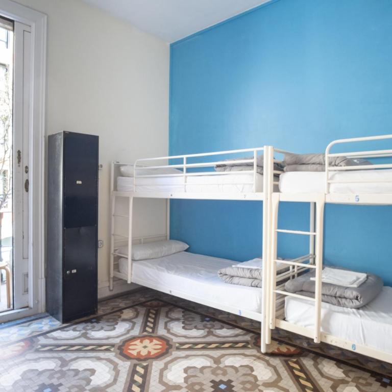 360 Hostel Centro - Single Bed in 8-Bed Dormitory Room - 7