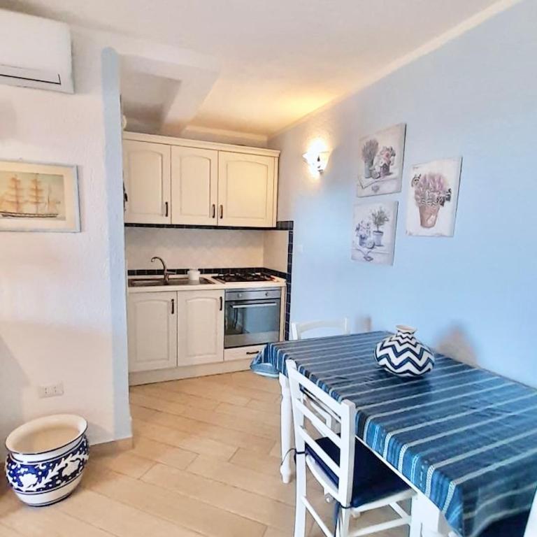 Panoramic apartment 6 beds In Marinella with garden SEA VIEW - Appartamento con 2 Camere da Letto e Vista Mare - 13