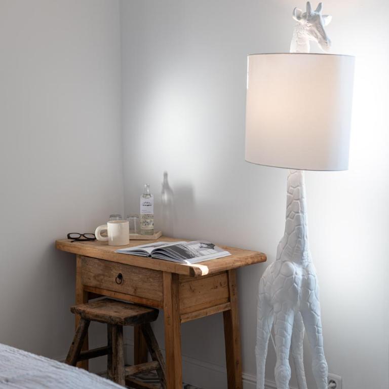 La Bâtisse en Blanc - Chambre Double ou Lits Jumeaux Deluxe – Vue sur Jardin - 10