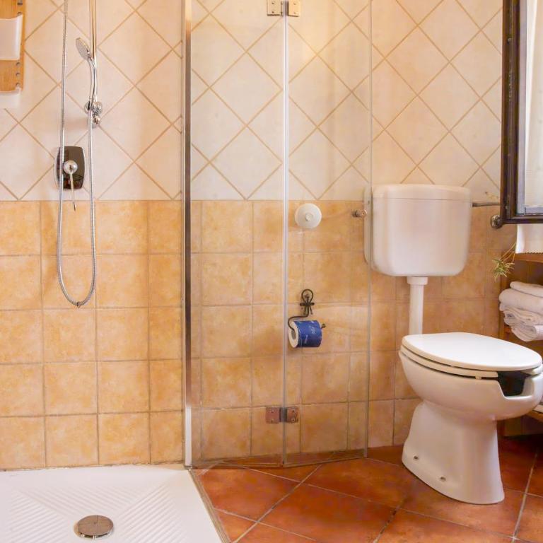 Agriturismo La Genziana - Camera Matrimoniale/Doppia con Letti Singoli - 20