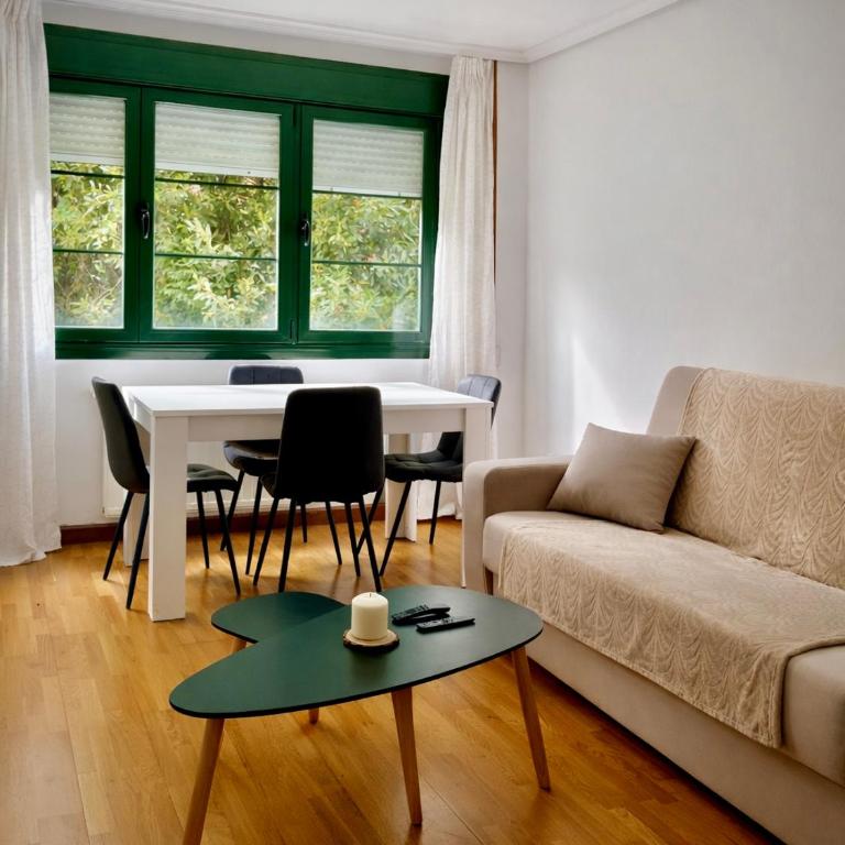 Apartamento luminoso en Llanes cerca del centro y playas - One-Bedroom Apartment - 2