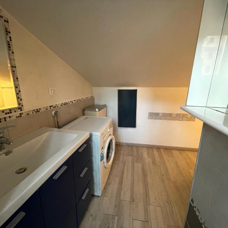 Center in the city Genova - Penthouse Apartment - 3