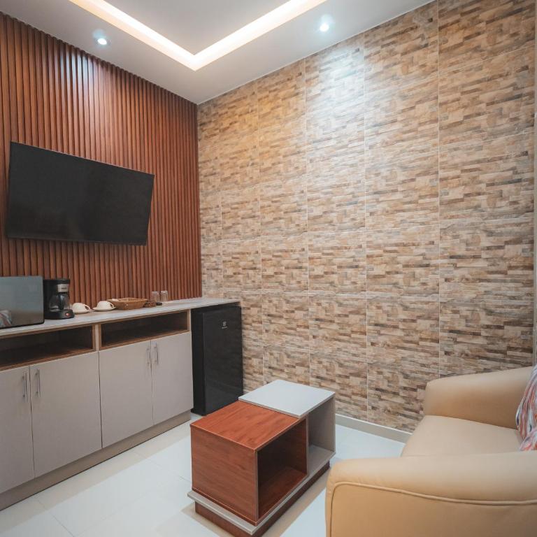 Hotel Nilas - Superior King Suite - 3