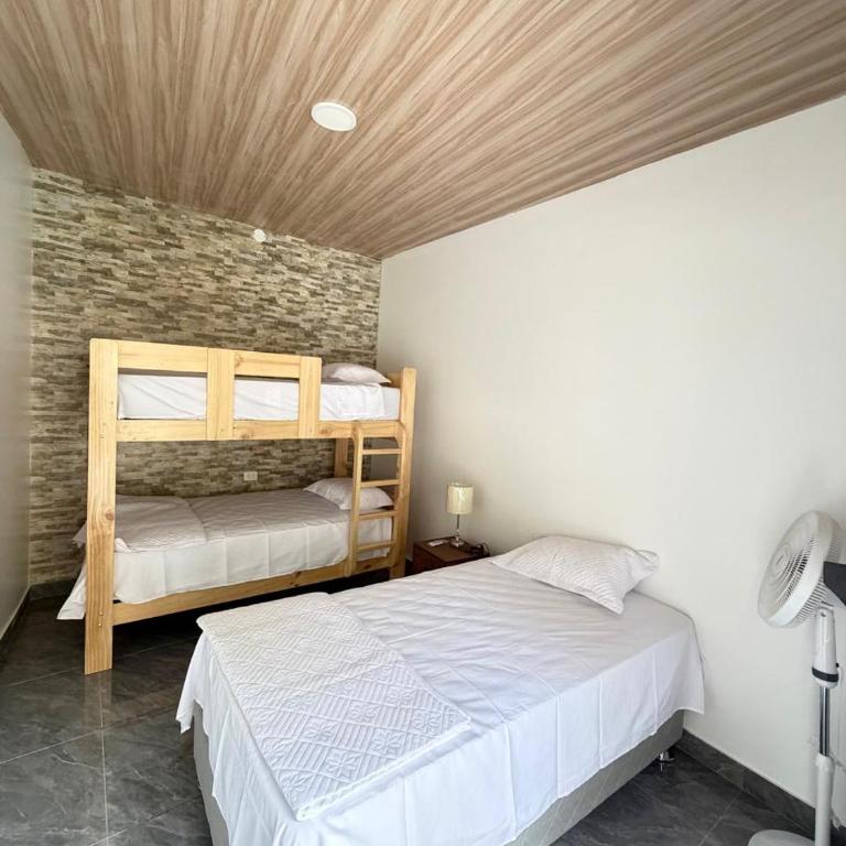 House in Ica with pool, grill and large garden - Villa with Private Pool - 29
