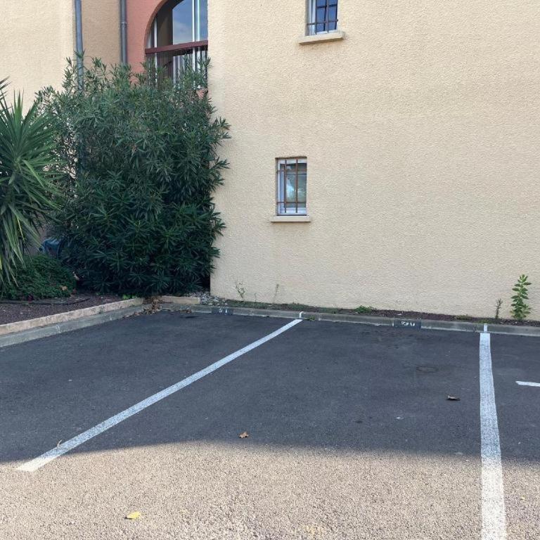 Appartement avec jardin plein sud- Clim wifi et parking - One-Bedroom Apartment - 6