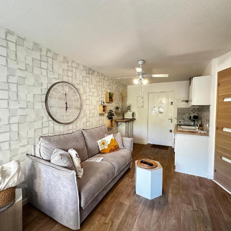 Appartement avec jardin plein sud- Clim wifi et parking - One-Bedroom Apartment - 15