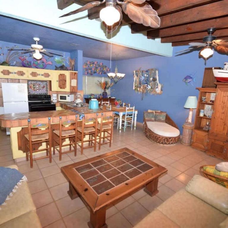 Beautiful Beachfront Condo Las Palmas II 3 - Apartamento - 18