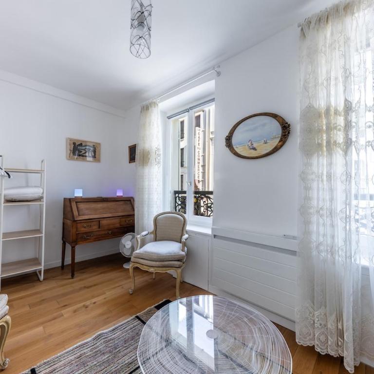 Bright & Perfect Location , 15 min Eiffel Tower - Appartement 2 Chambres - 13