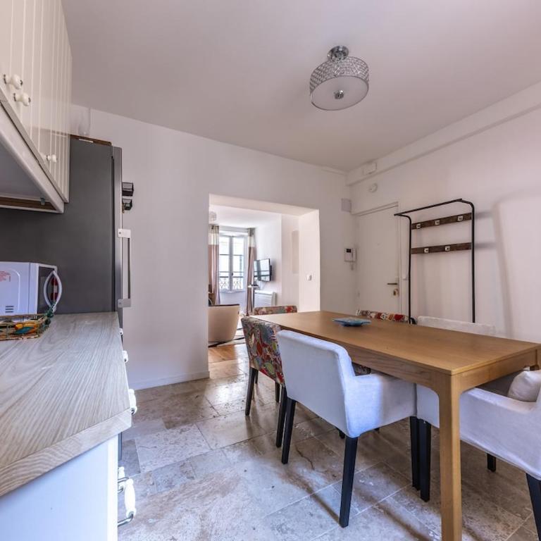 Bright & Perfect Location , 15 min Eiffel Tower - Appartement 2 Chambres - 6
