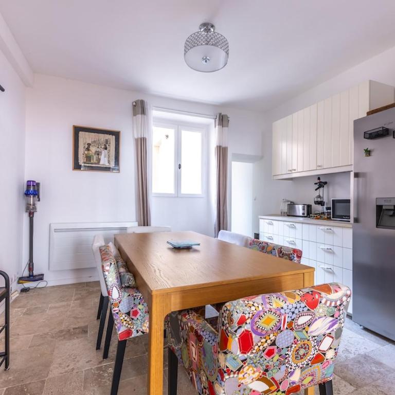 Bright & Perfect Location , 15 min Eiffel Tower - Appartement 2 Chambres - 5