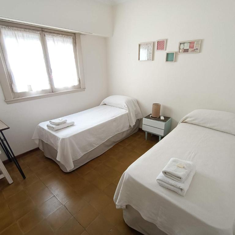 Casa Nanet Hotel - Twin Room with Private Bathroom - 5