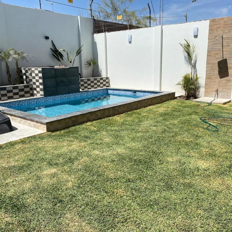 house with pool, grill, bar and garden - Villa - 10