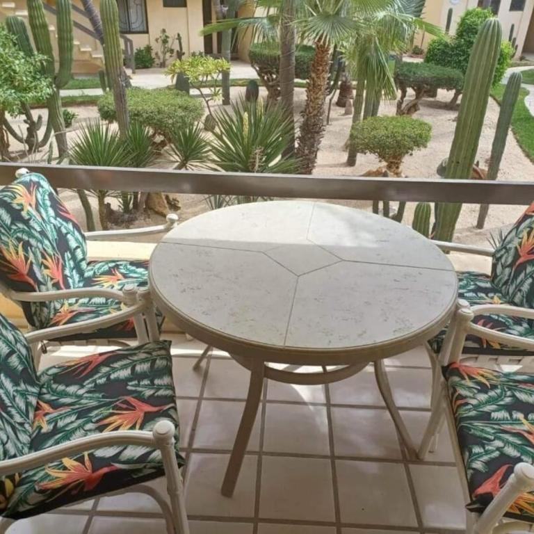 Club La Costa Hotel Zone Beautiful 1 Bedroom Condo Across From The Beach - One-Bedroom Apartment - 10