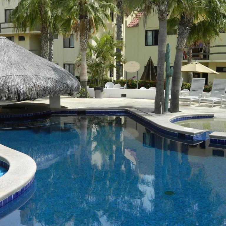 Club La Costa Hotel Zone Beautiful 1 Bedroom Condo Across From The Beach - One-Bedroom Apartment - 12