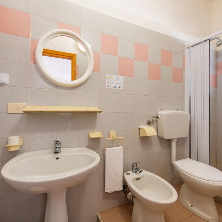 Villaggio Turistico Grotta dell'Acqua - Bungalow Standard - 4