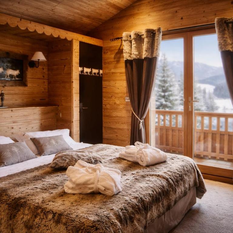 Hôtel Chalet Alpage - Chambre Triple – Vue sur Montagne - 4