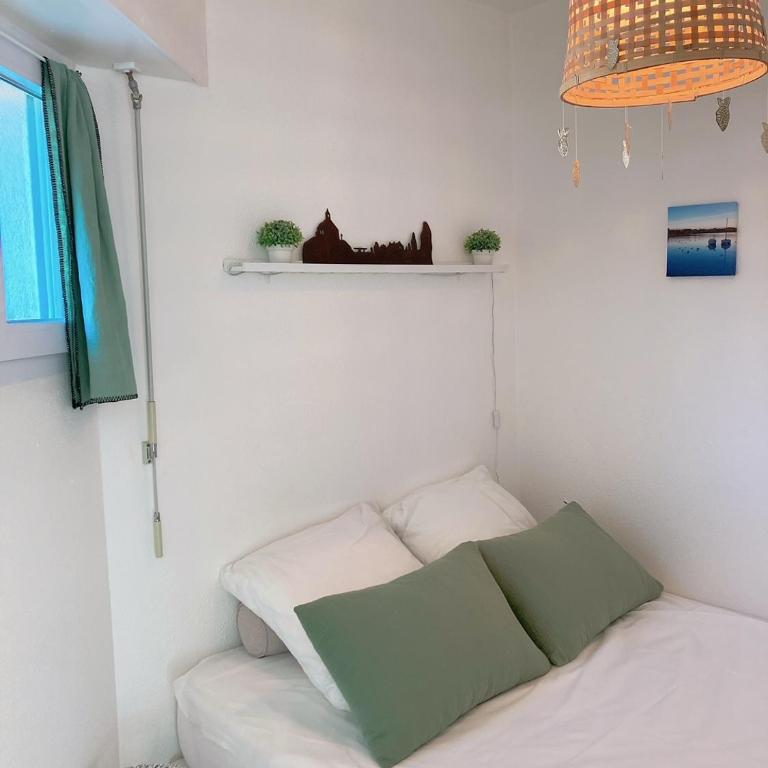 Le BULOT BLEU - 2 vacanciers - 1 chambre - Terrasse - 2 vélos - Parking - Plages et Commerces à pied - Appartement 1 Chambre - 7
