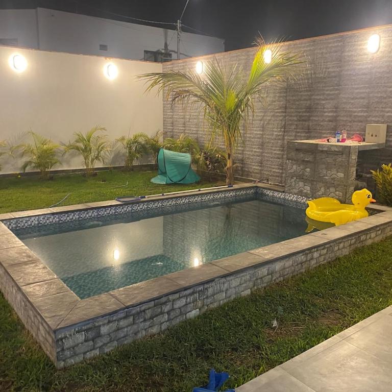 Modern house with pool in Ica - Villa - 33
