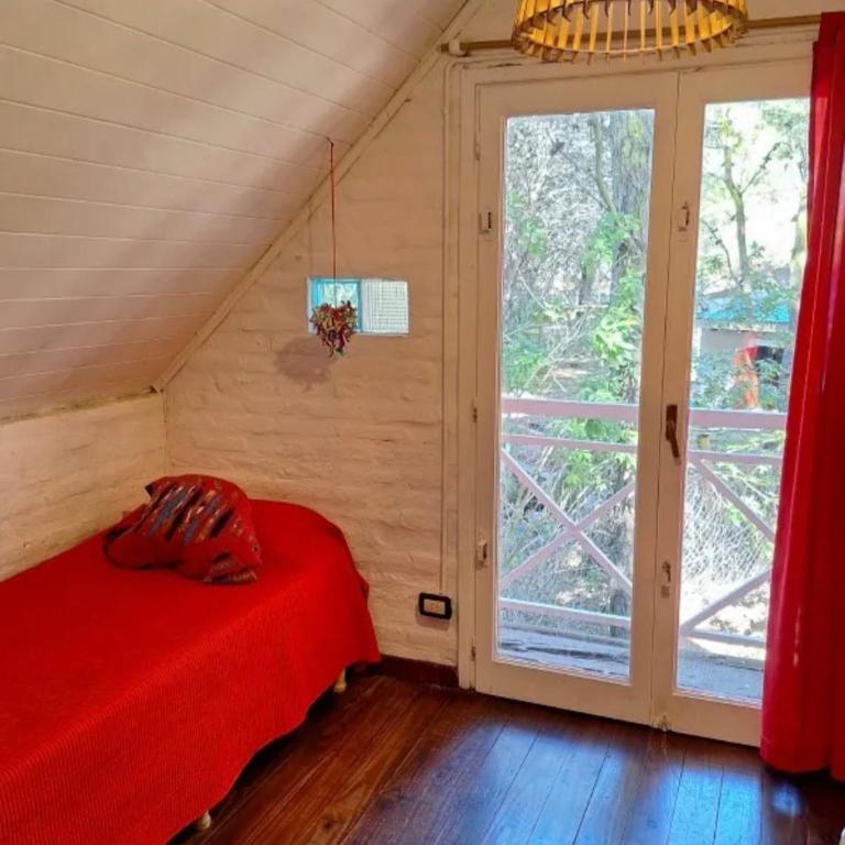 Las Capitol Casa roja - Three-Bedroom House - 7