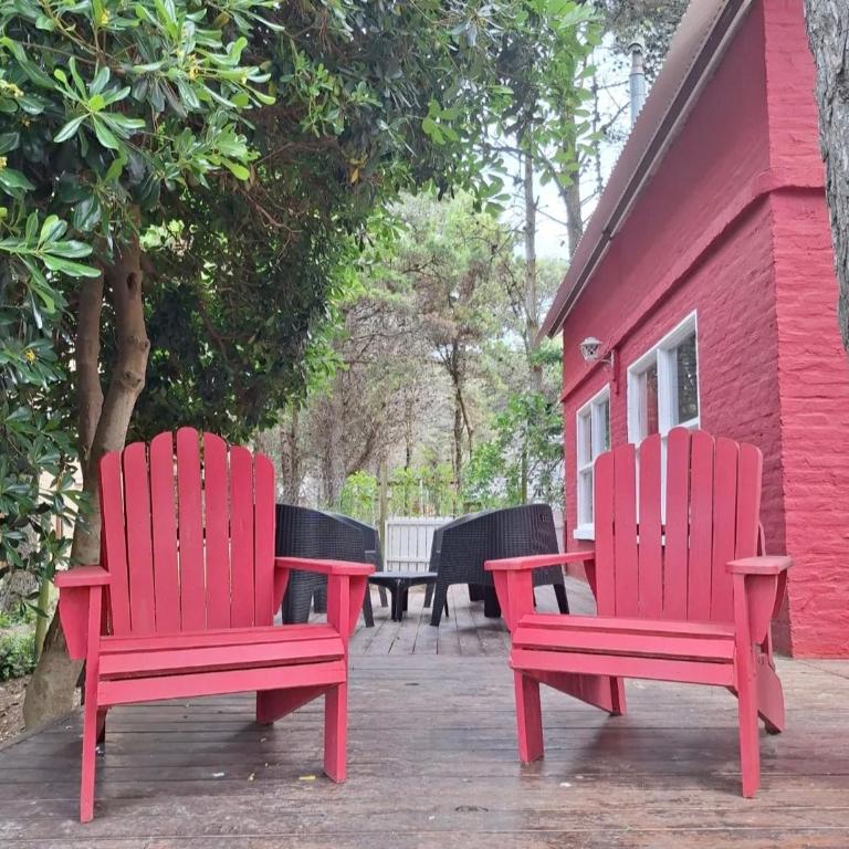 Las Capitol Casa roja - Three-Bedroom House - 14