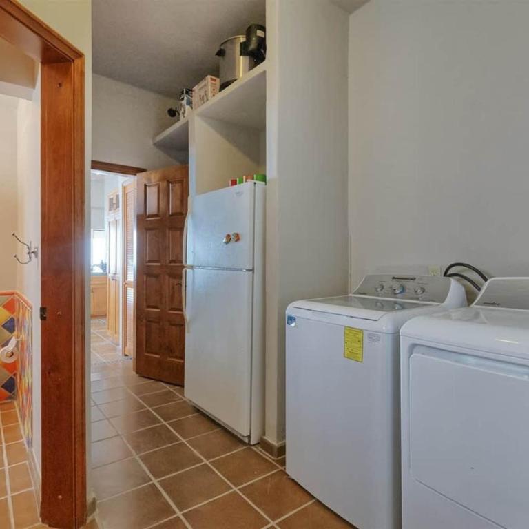 Beautiful Huge Beachfront Home Serenity Beach - Apartamento - 13