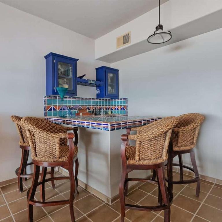 Beautiful Huge Beachfront Home Serenity Beach - Apartamento - 21