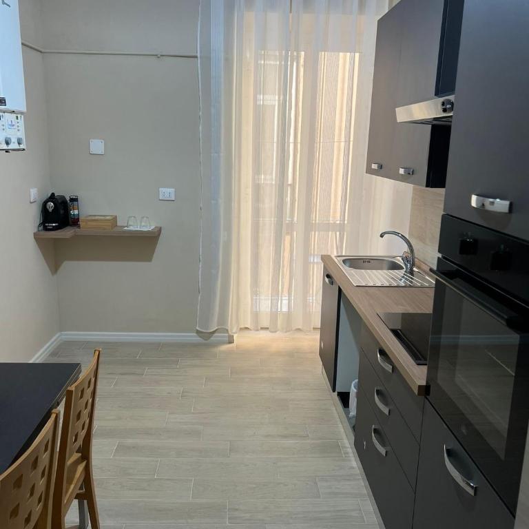Casa di Esti - Appartamento con 2 Camere da Letto - 8