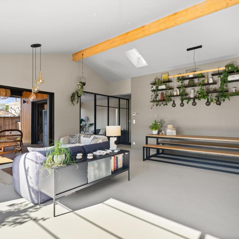 Villa design, charme avec piscine - Villa 2 Chambres - 11