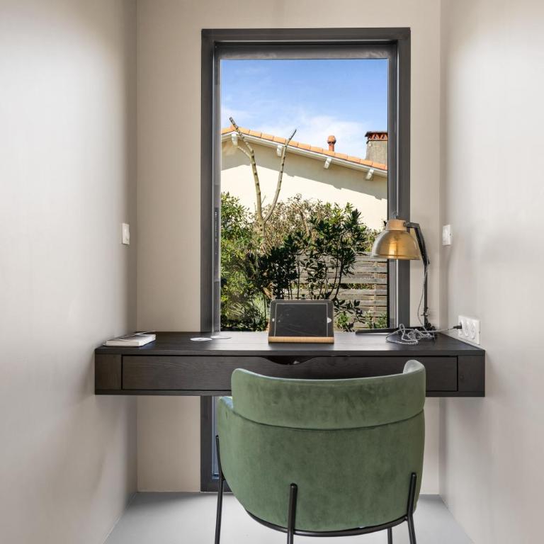 Villa design, charme avec piscine - Villa 2 Chambres - 21
