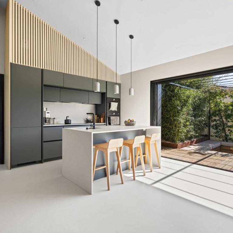 Villa design, charme avec piscine - Villa 2 Chambres - 27