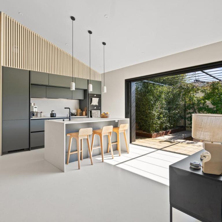 Villa design, charme avec piscine - Villa 2 Chambres - 10