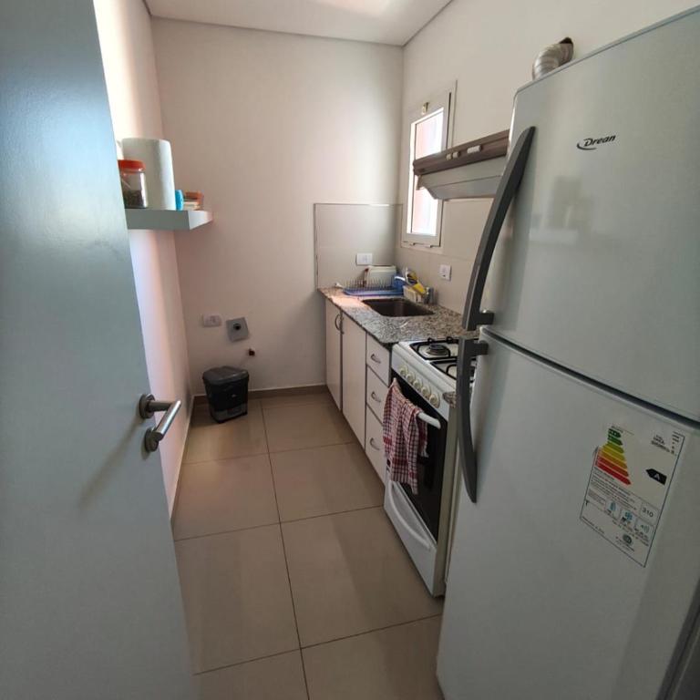 Alquiler por dia con cochera sin costo adicional - One-Bedroom Apartment - 5