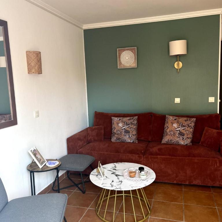 Appartement familial avec piscine, proche mer et lac - Two-Bedroom Apartment - 18