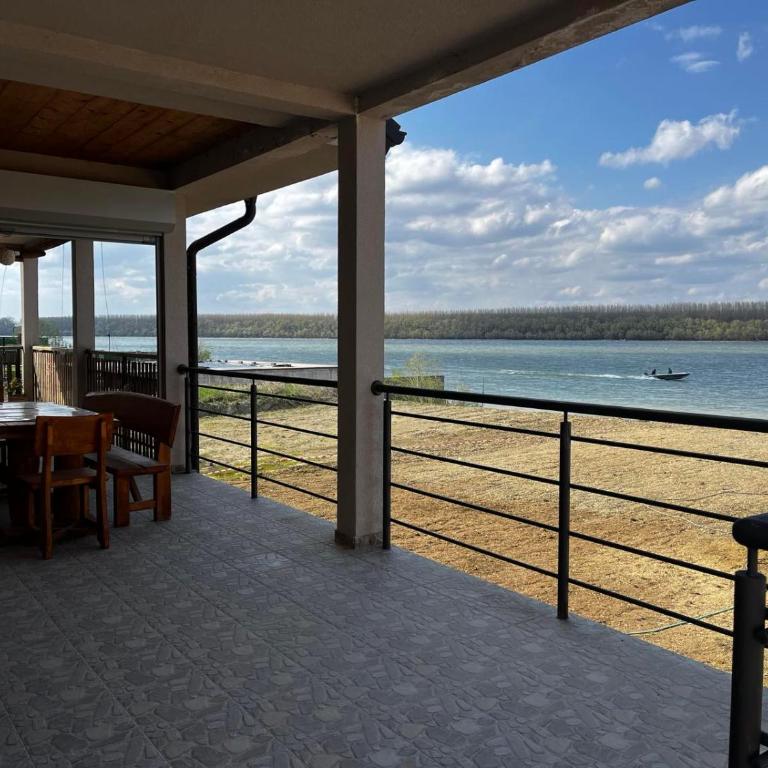 Blue River, sojenica na Dunavu - Apartman sa 2 Spavaće Sobe i Pogledom na Reku - 4