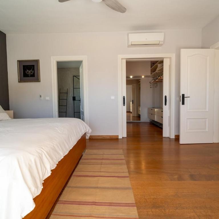 Beach Town Villa, Private Pool, Playa at 300 m - Villa - 4