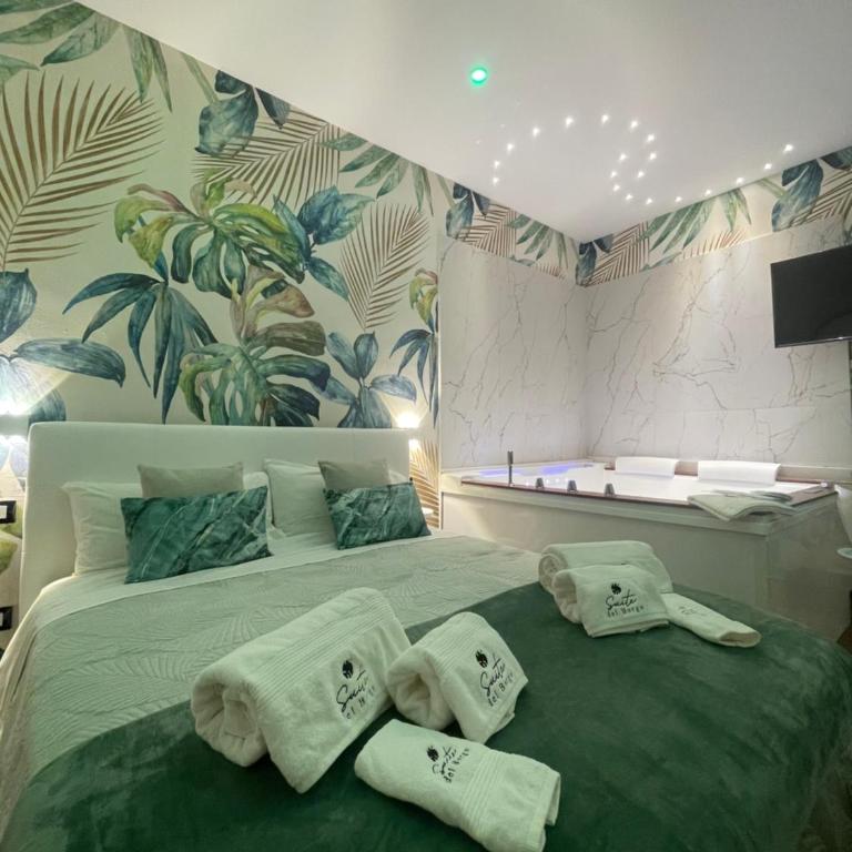 Suite Del Borgo - Deluxe Suite with Spa Bath - 12