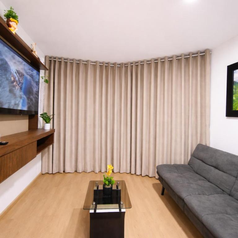 Dpto Moderno Cerca al Estadio Nacional y Circuito Agua con 2 Queen Beds - Two-Bedroom Apartment - 3