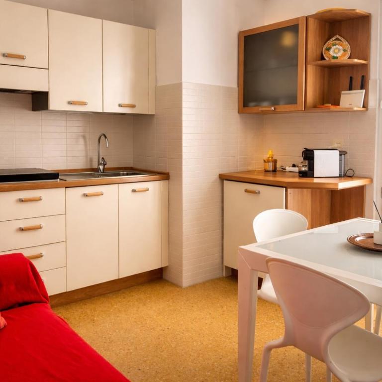 Sweet dreams apartment by the beach - One-Bedroom Apartment - 2