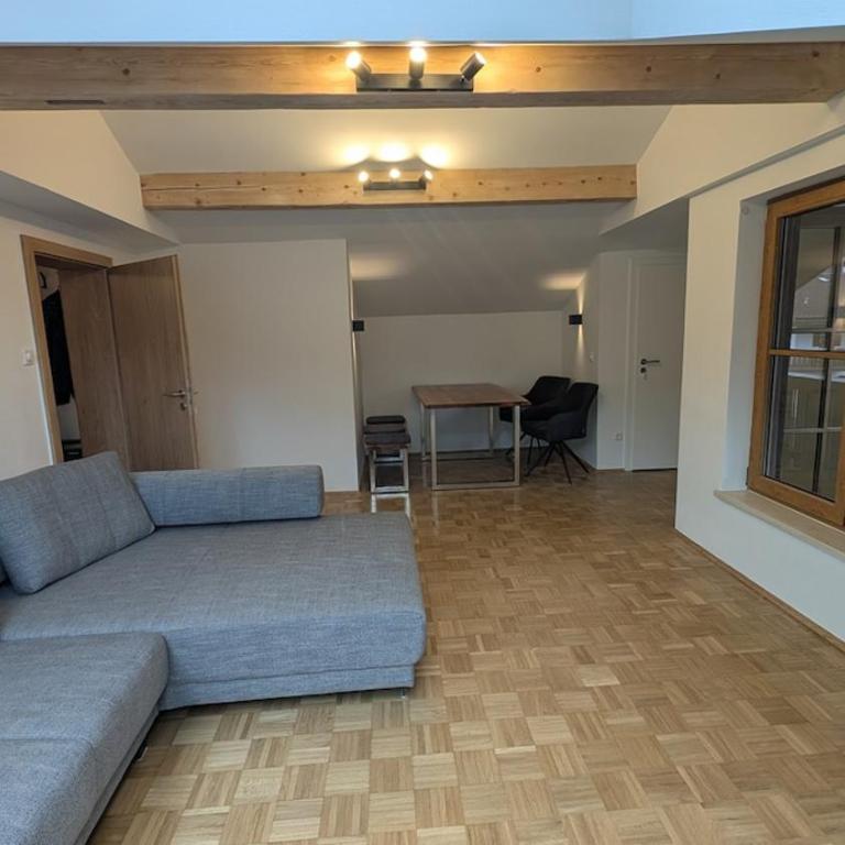Moderne Dachgeschoß Wohnung im MittenwalderZentrum - Appartement 2 Chambres - 3