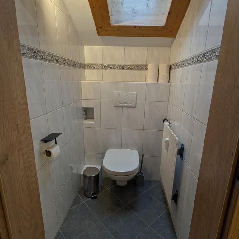 Moderne Dachgeschoß Wohnung im MittenwalderZentrum - Appartement 2 Chambres - 8