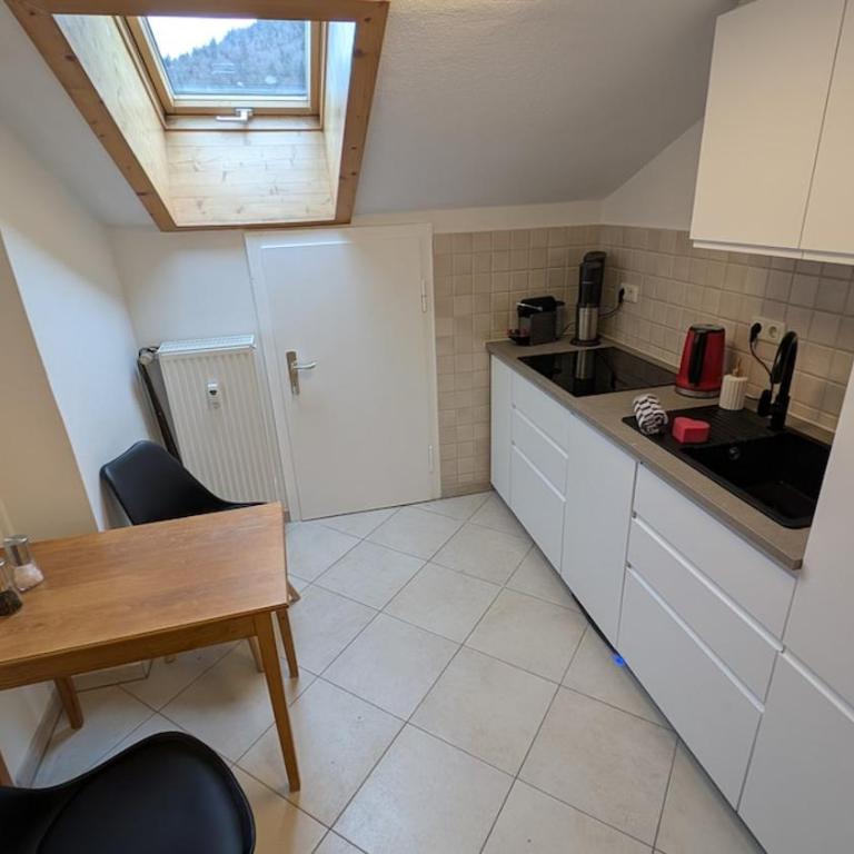Moderne Dachgeschoß Wohnung im MittenwalderZentrum - Appartement 2 Chambres - 11