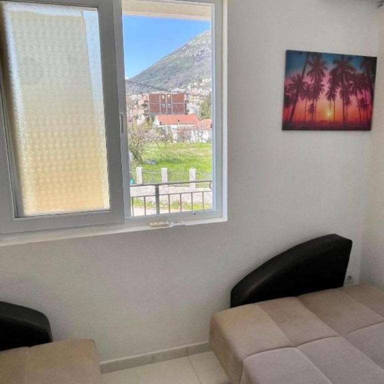 Apartments Emy - Apartman s 1 Spavaćom Sobom i Balkonom - 4