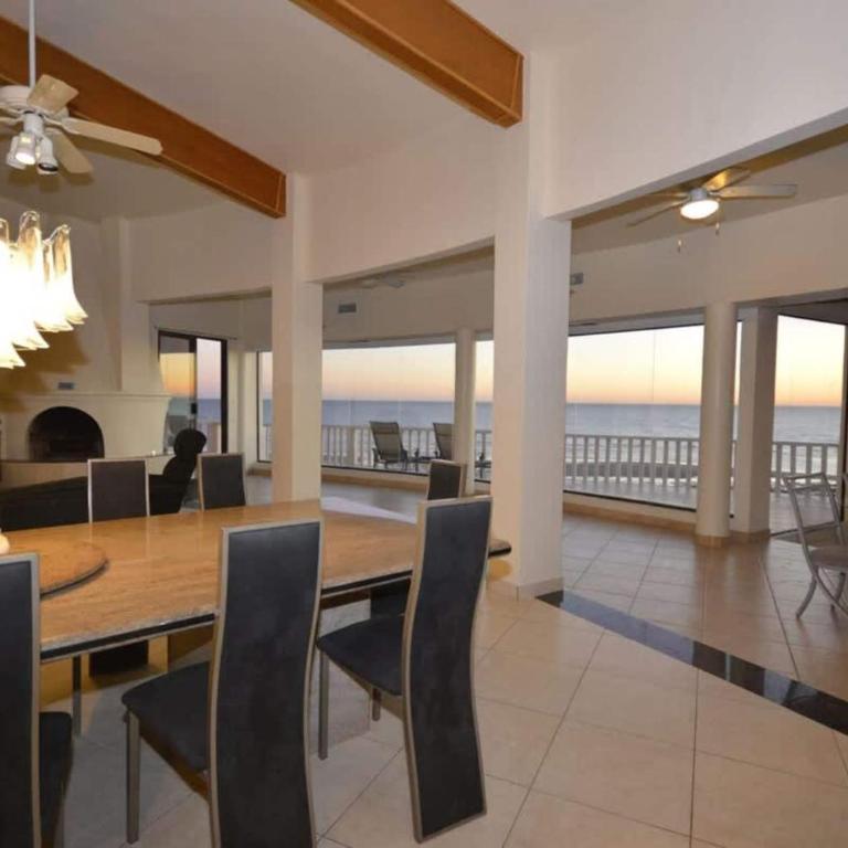 Spacious Family Beachfront Home Villa Dei Sogni - Apartamento - 14