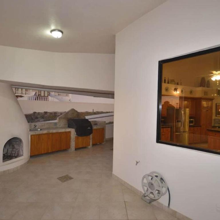 Spacious Family Beachfront Home Villa Dei Sogni - Apartamento - 44