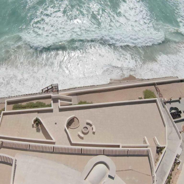 Spacious Family Beachfront Home Villa Dei Sogni - Apartamento - 56