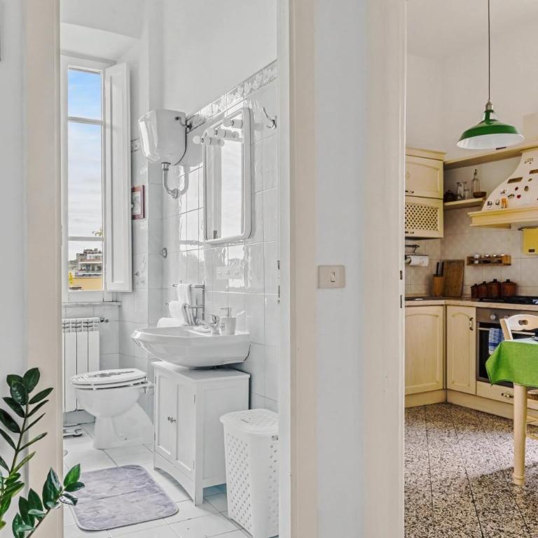 Vatican Green Oasis - Garden View Balcony & Full Kitchen - Appartamento con 2 Camere da Letto e Vista Giardino - 26