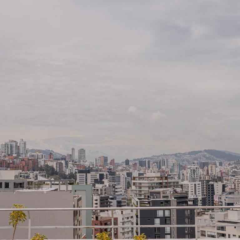 Suite de Lujo con vista en el corazón de Quito - One-Bedroom Apartment - 28