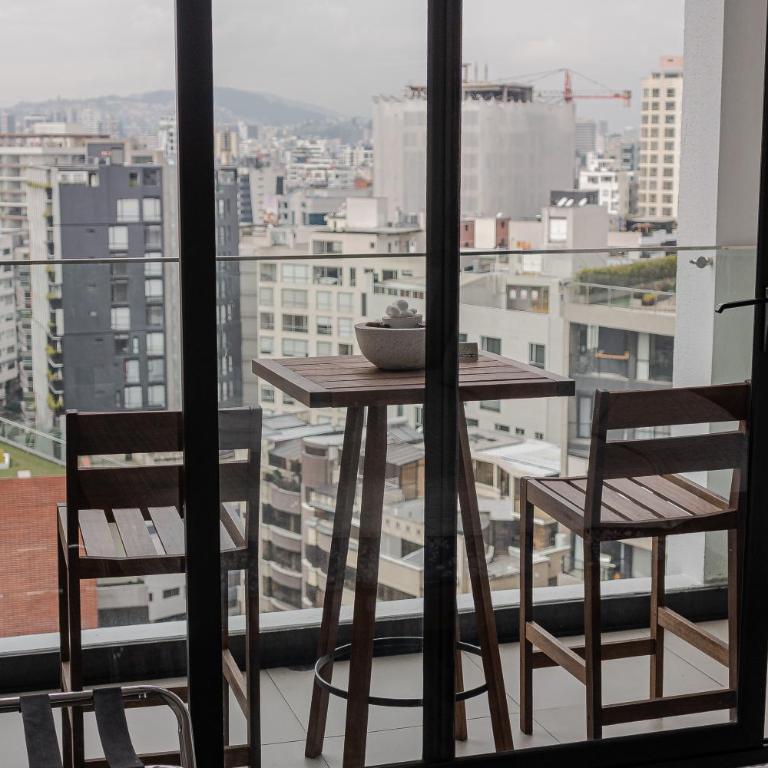 Suite de Lujo con vista en el corazón de Quito - One-Bedroom Apartment - 65