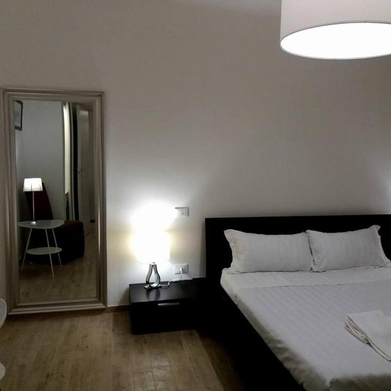 Flat via Irlanda 26 - Appartamento con 2 Camere da Letto - 40